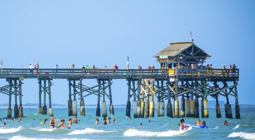 Discovery Beach Resort, A Vri Resort Cocoa Beach Exterior photo